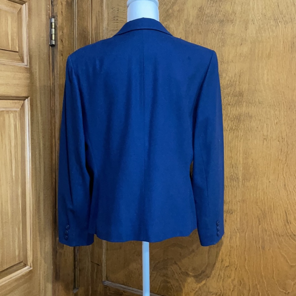 Pendleton Navy Blue Virgin Wool Blazer - Euc - image 3